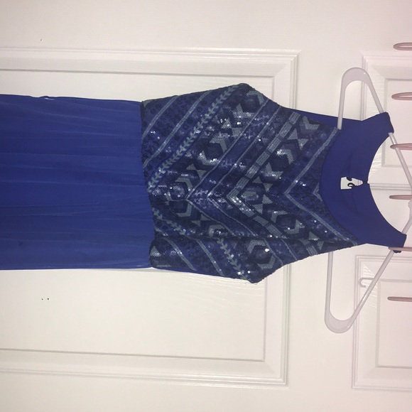 Dress - Picture 1 of 1